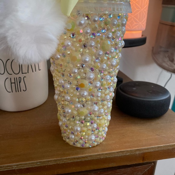 “SOLD” PLEASE READ Nice Cold Starbucks Cup - Picture 2 of 4